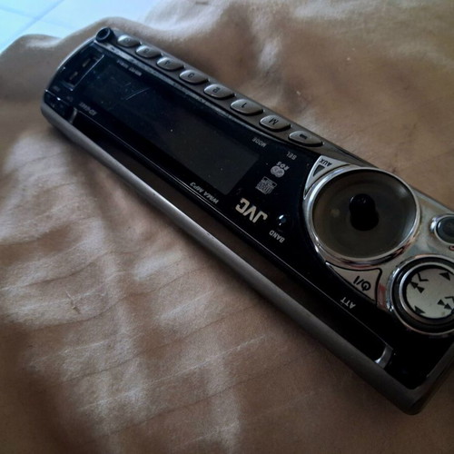 JVC KD-G411 detachable faceplate used for car radio CD MP3 USB