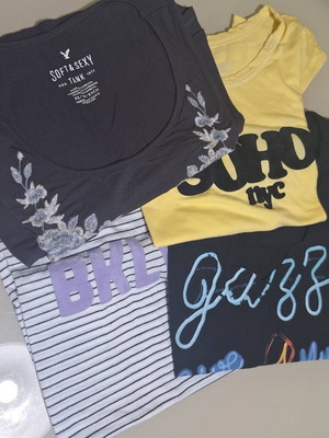 American Eagle cotton t-shirts set of 4 like new, various designs