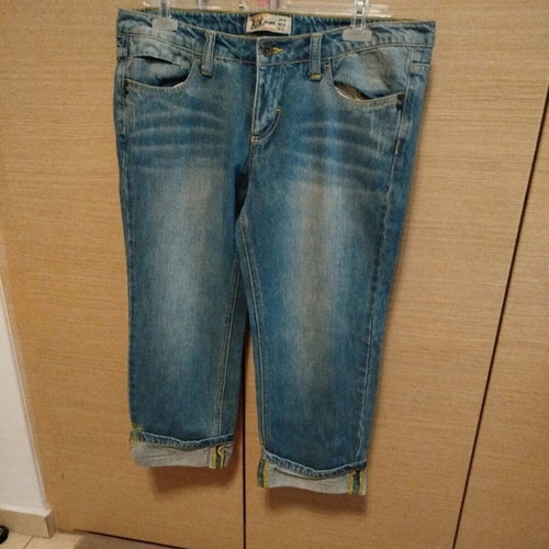 Bershka Crop Jeans new, size XL, blue, rigid fabric