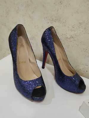 Women's high heels with blue glitter, used, size 39