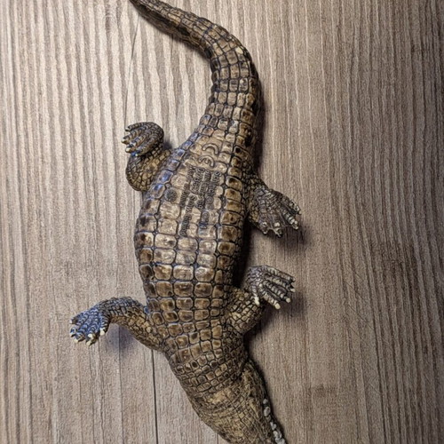 Schleich Crocodile 14569 collectible reptile figure like new