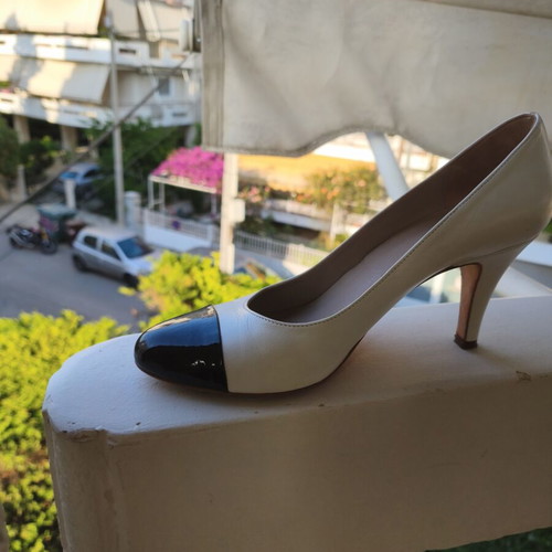 Nak two-tone pumps size 38 used, soft