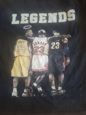 T shirt Kobe Jordan LeBron legends, like new, size M, black