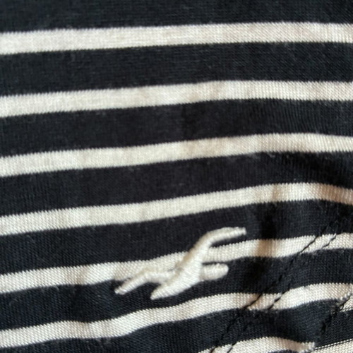 Hollister Womens Striped T-Shirt XS New Nautical Navy White Pocket Tee