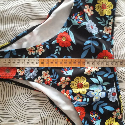 Box Now swimsuit high-waisted floral bikini new, size S