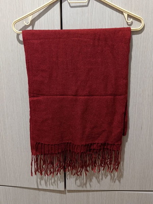 Red wide scarf