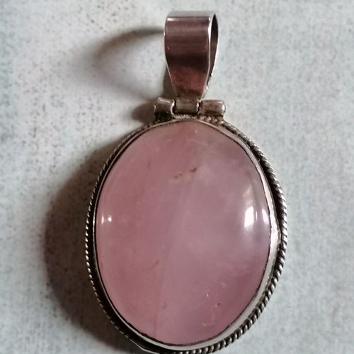 Silver 925 pendant with rose quartz stone new, pink