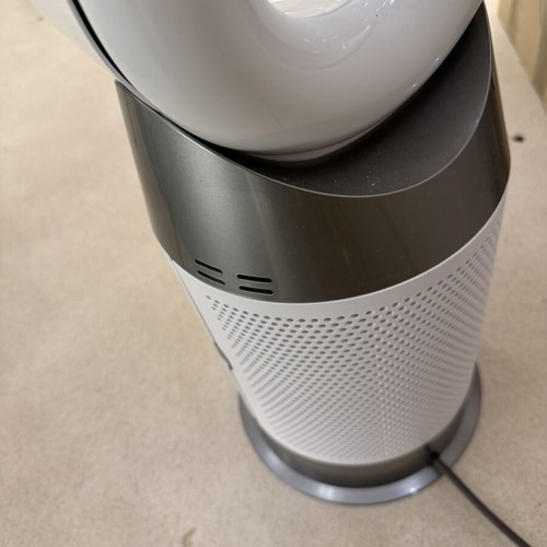 Dyson Hot+Cool Air Purifier like new for 27m² spaces