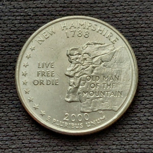 1/4 Dollar 2000 coin from USA used