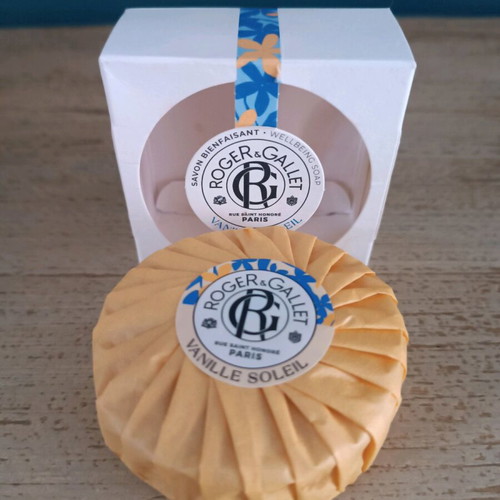 Roger&Gallet Vanille Soleil soap 100gr new with Madagascar vanilla scent