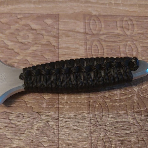 Metal Decorative Replica Knife cosplay accessory like new