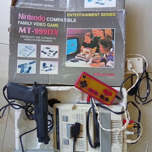 Nintendo MT-999DX console used, original box