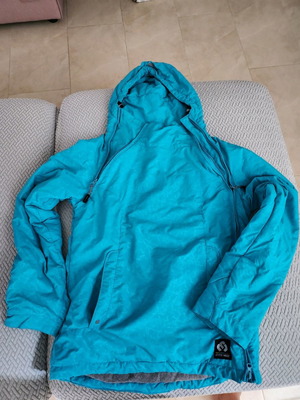 Biston turquoise jacket size M like new