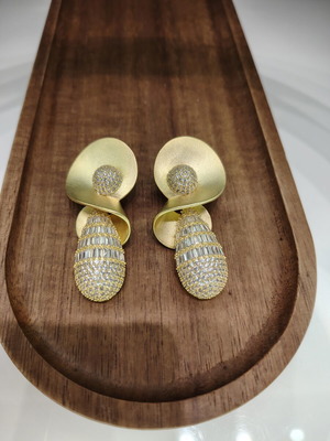 Gold plated long earrings with zircon stones, impressive