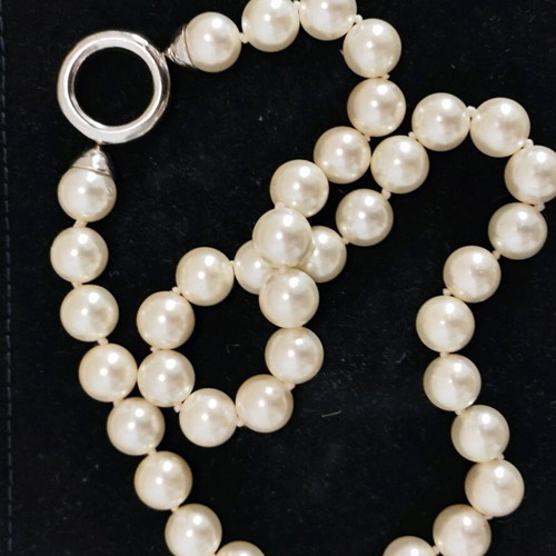Pearl necklace Majorca like new with silver clasp