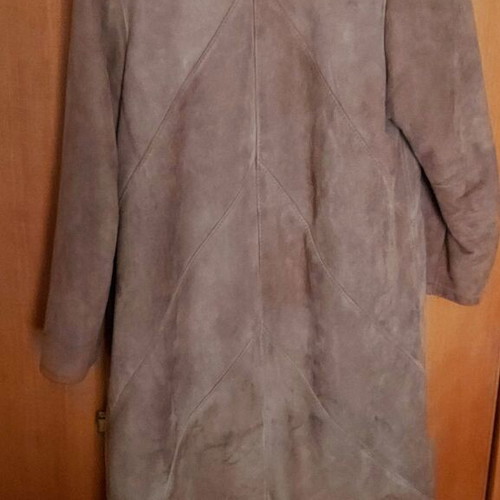 Mouton coat brown like new, genuine leather and fur, size M
