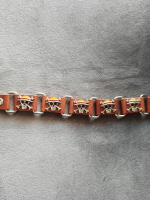 Βραχιόλι δερματίνι One Piece anime με Straw Hat skull logo μεταχειρισμένο