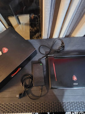 MSI GT75 Titan 8RG μεταχειρισμένο laptop με GTX 1080 8GB, 32GB RAM, 2TB SSD