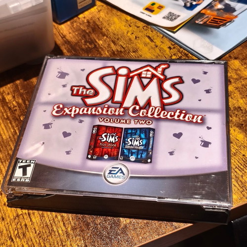 The Sims Expansion Collection Volume Two PC CD (Hot Date + Makin' Magic)