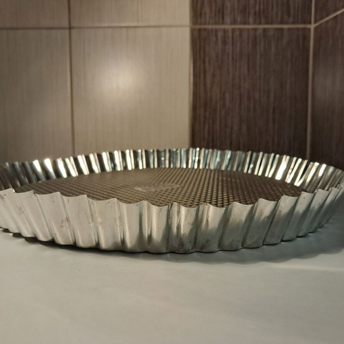 Vintage Kaiser 30 cm metal tart and flan pan new