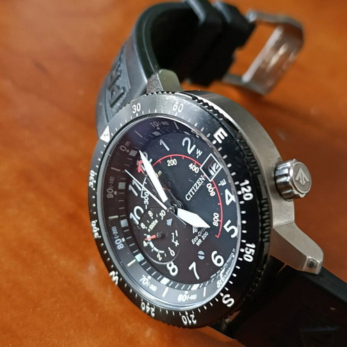 Citizen Promaster Altichron Eco Drive watch like new, men's, black