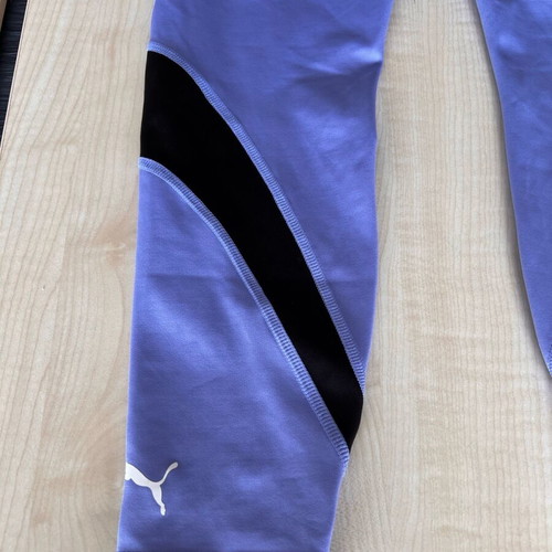 Puma two-tone leggings set with top medium like new
