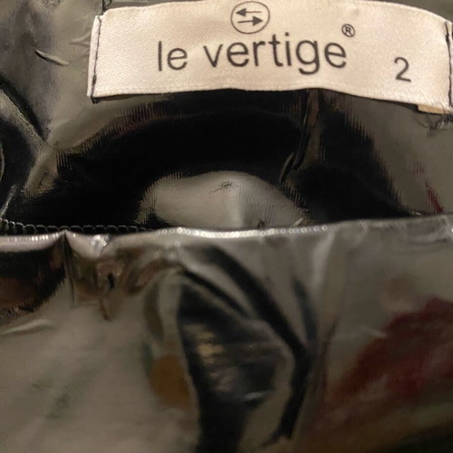 Le Vertige mini vinyl skirt black like new