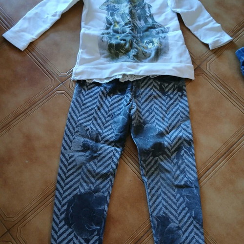Benetton clothing set for 4-year-old girl like new