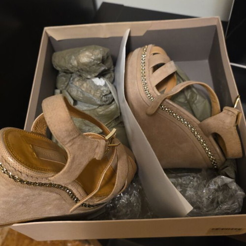 Uterque platform sandals like new, size 37