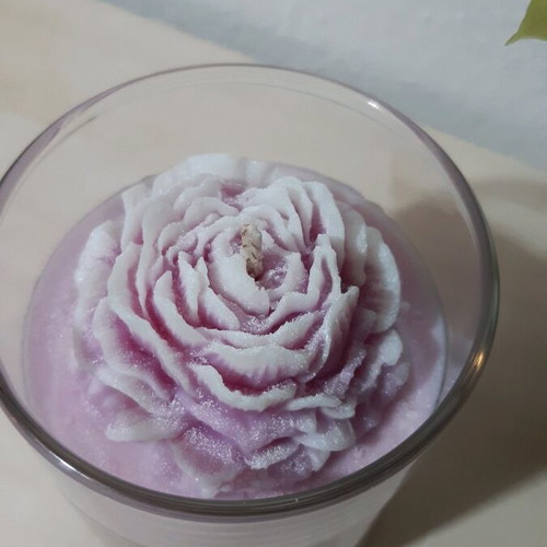 Peony handmade scented candle like new, lavender