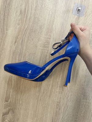 Luigi high heels blue size 40 new