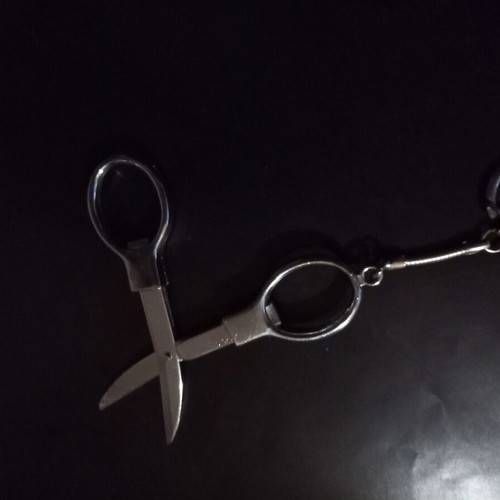 Vintage 80s Keyring Scissors Like New