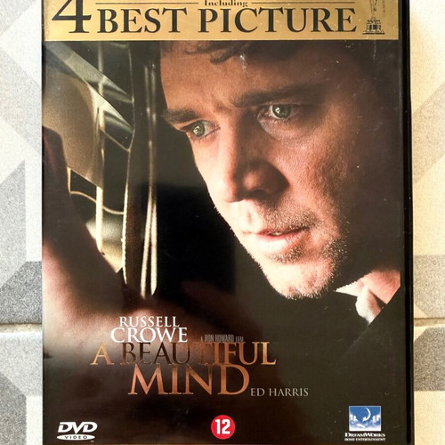 A Beautiful Mind DVD like new with English subtitles, drama