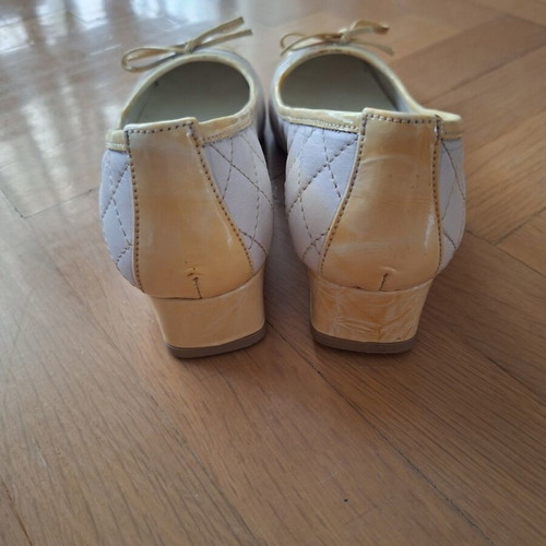 Tsitsivas leather ballerina shoes size 35, white and yellow