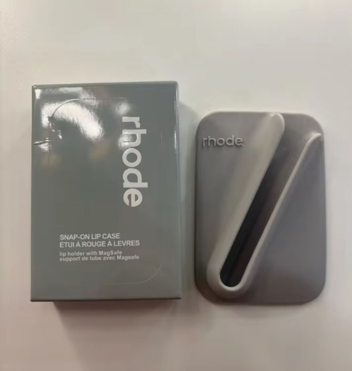 Rhode Snap On Lip Case brand new, grey… - € 14,00 - Vendora.cy