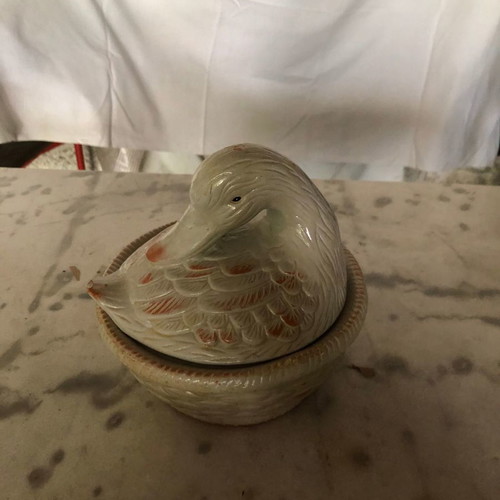 Tajimi Pottery set handmade bowl and lidded container with figurine