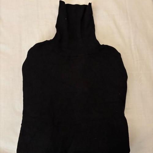 Pull & Bear sweater size S like new, black