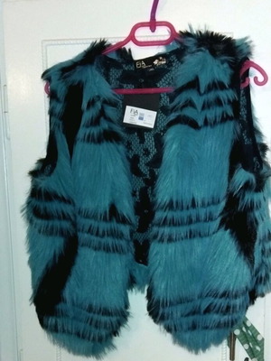 Fia Fashion women's faux fur vest turquoise–black new with tag