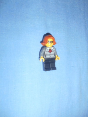 Lego φιγούρα #49 Rauberin Frau μεταχειρισμένη