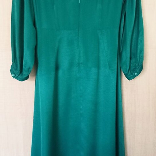 Attrattivo Midi Dress emerald green like new, ideal for wedding and baptism