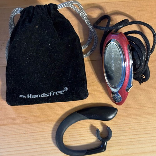 Handsfree mr. Blue Butterfly Version with case used