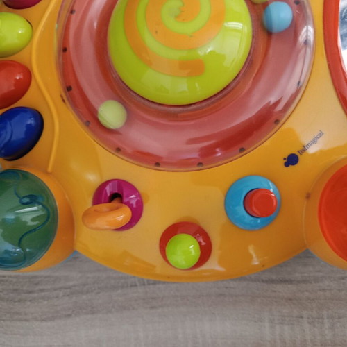 ItsImagical double-sided interactive activity center