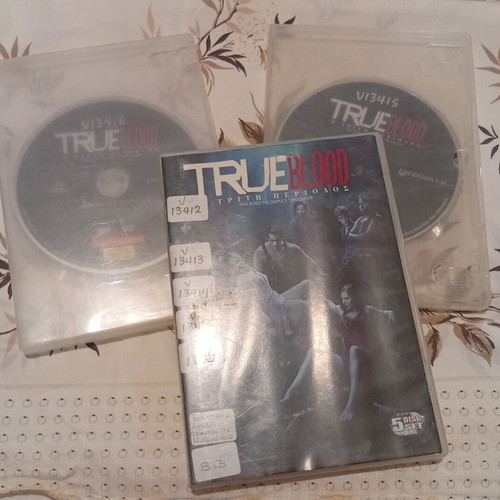 True Blood DVD season 3, like new, 5-disc set with subtitles