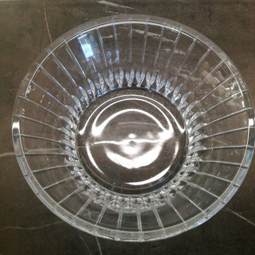 Crystal bowl used with embossed design, diameter 23 cm