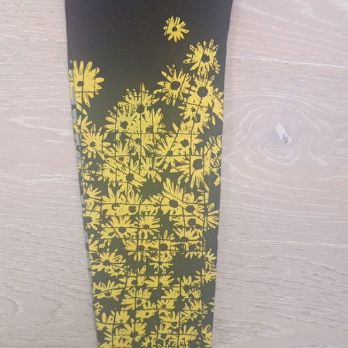 Converse leggings used, black with yellow flowers, size S