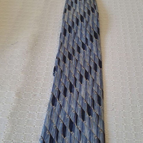Carlos Devenezia tie blue like new