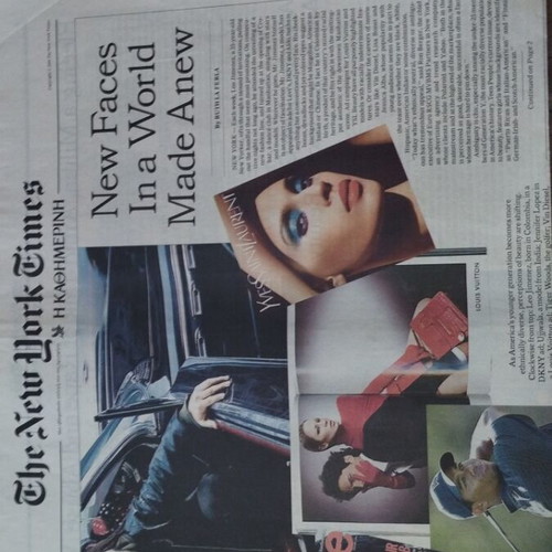 Καθημερινή The New York Times πακέτο 4 ένθετα σαν καινούργιο 2003-2004