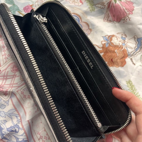 Diesel leather wallet like new, black and white