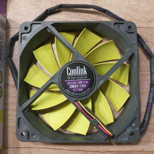Coolink Swif2 1201 fan like new, pack of 2