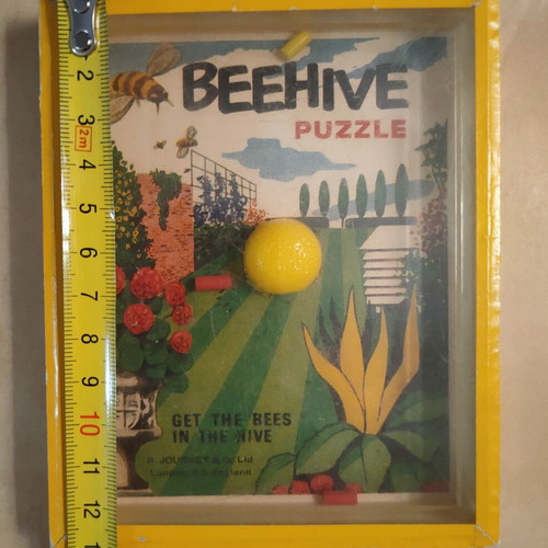 Bee Hive Vintage Puzzle 70s used